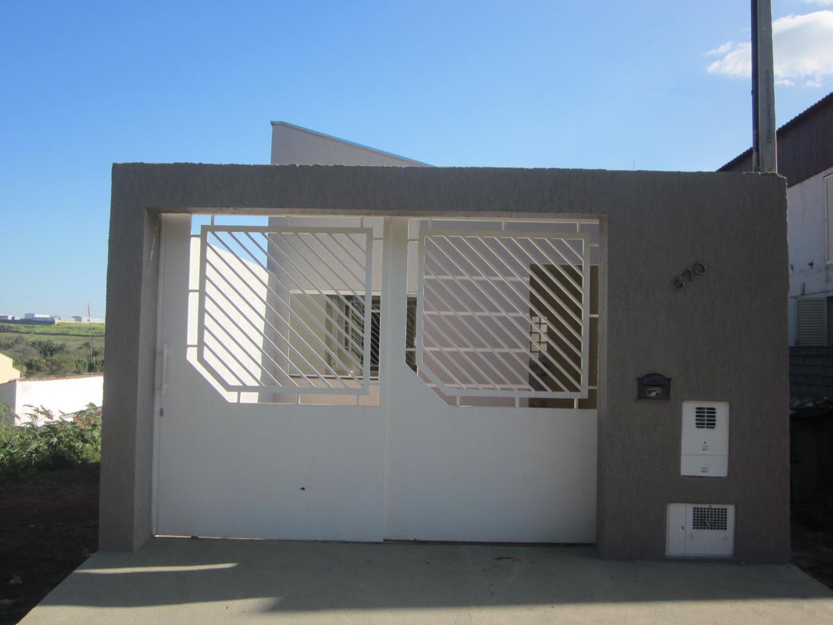 Hostel Famille Brun Trevo Sao Joao da Boa Vista Ngoại thất bức ảnh