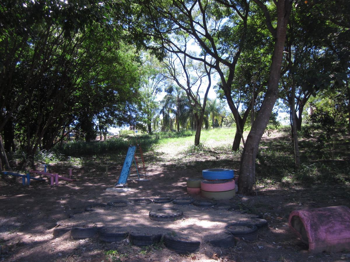Hostel Famille Brun Trevo Sao Joao da Boa Vista Ngoại thất bức ảnh
