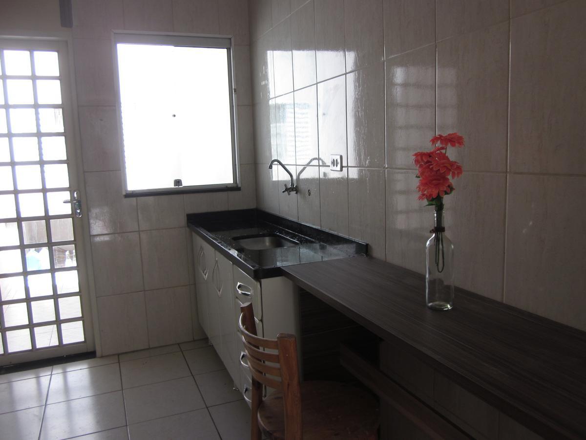 Hostel Famille Brun Trevo Sao Joao da Boa Vista Ngoại thất bức ảnh